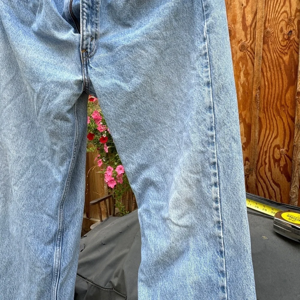 Levi’s 505 Jeans Men’s label 38” x 32” (See pics) actual size 38” x  31